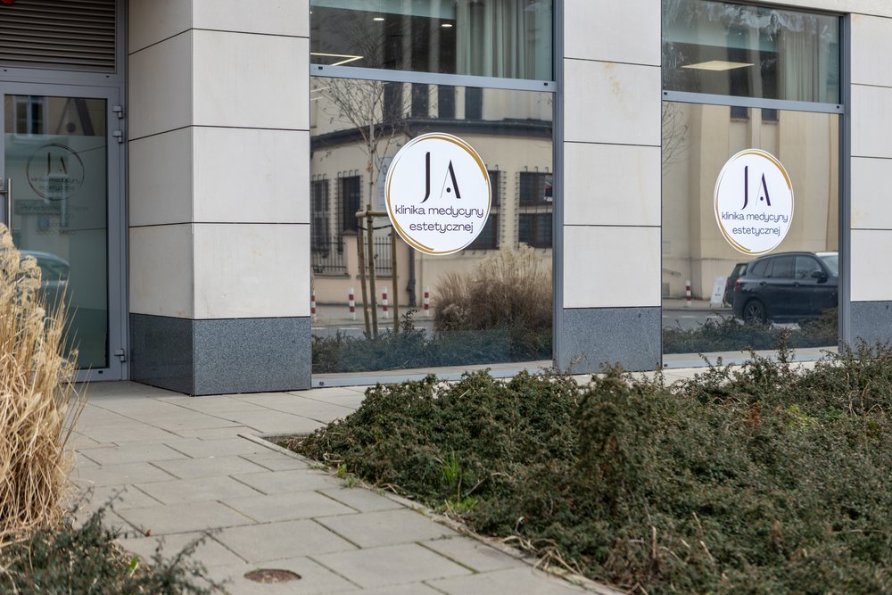 Klinika JA – Clinic entrance